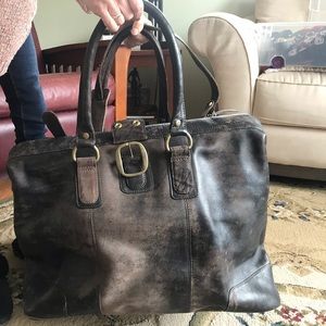Vintage style weekend bag